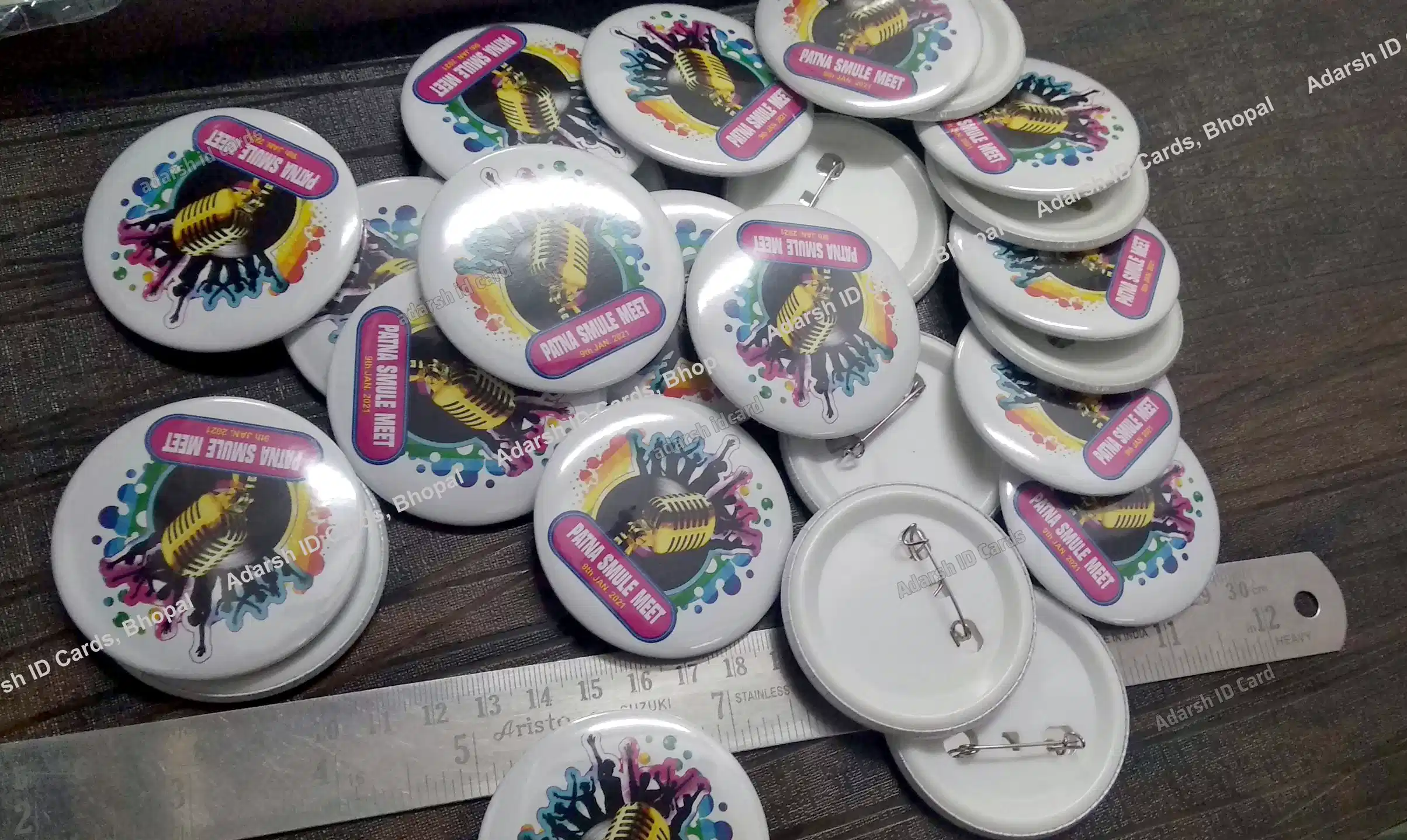 Badges D6B289