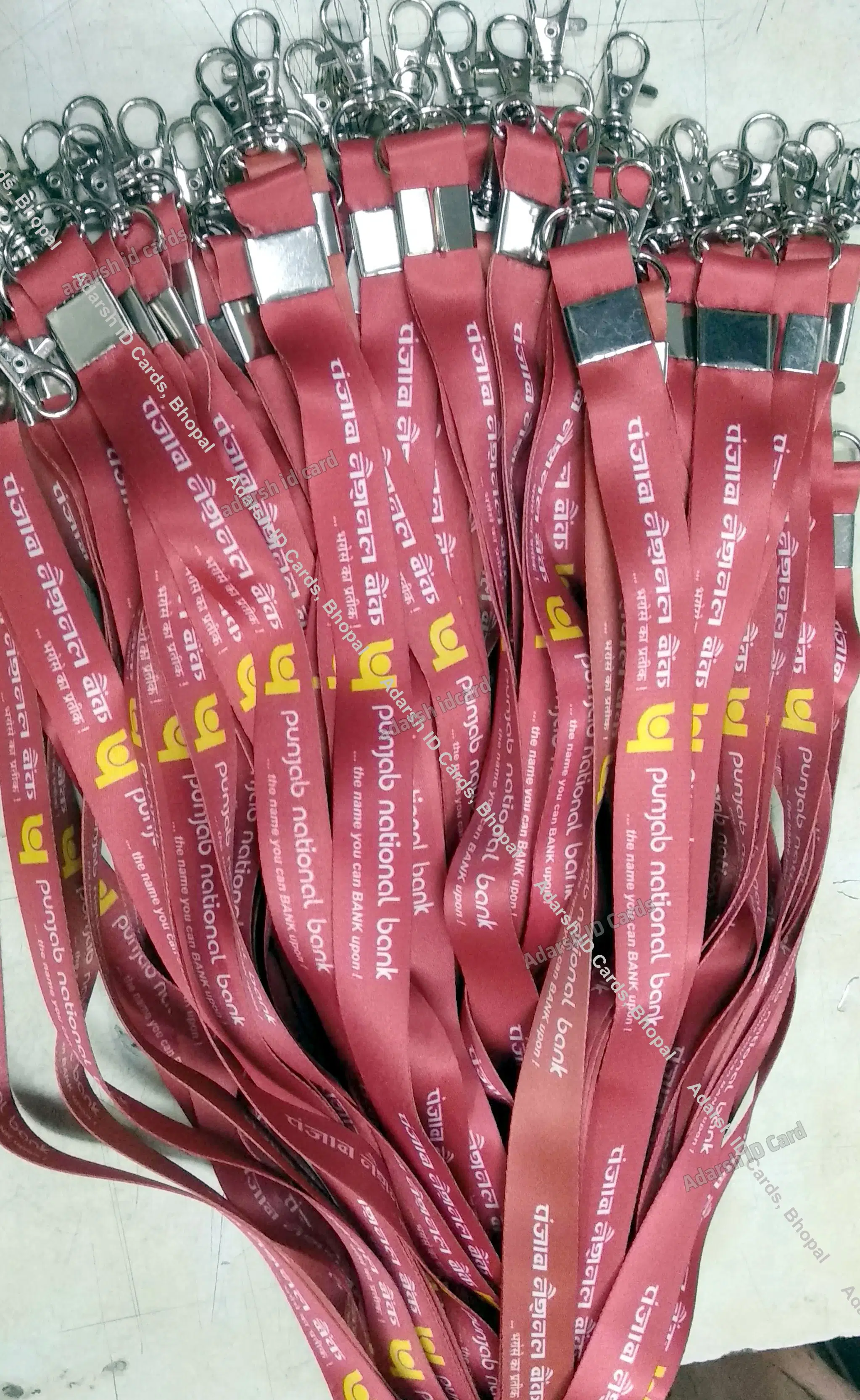 Lanyards 2B7EAC