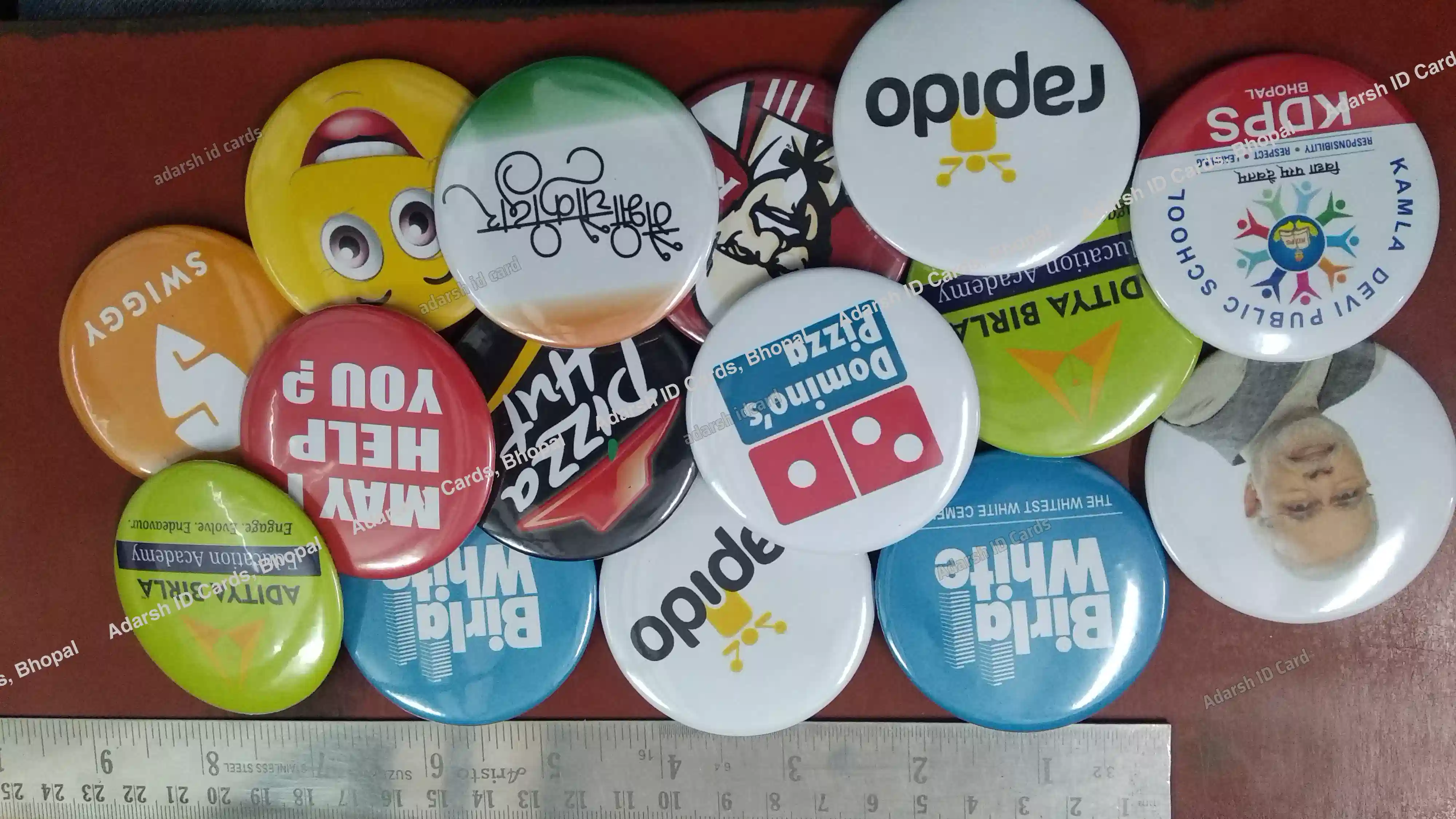 Badges 8CAA40