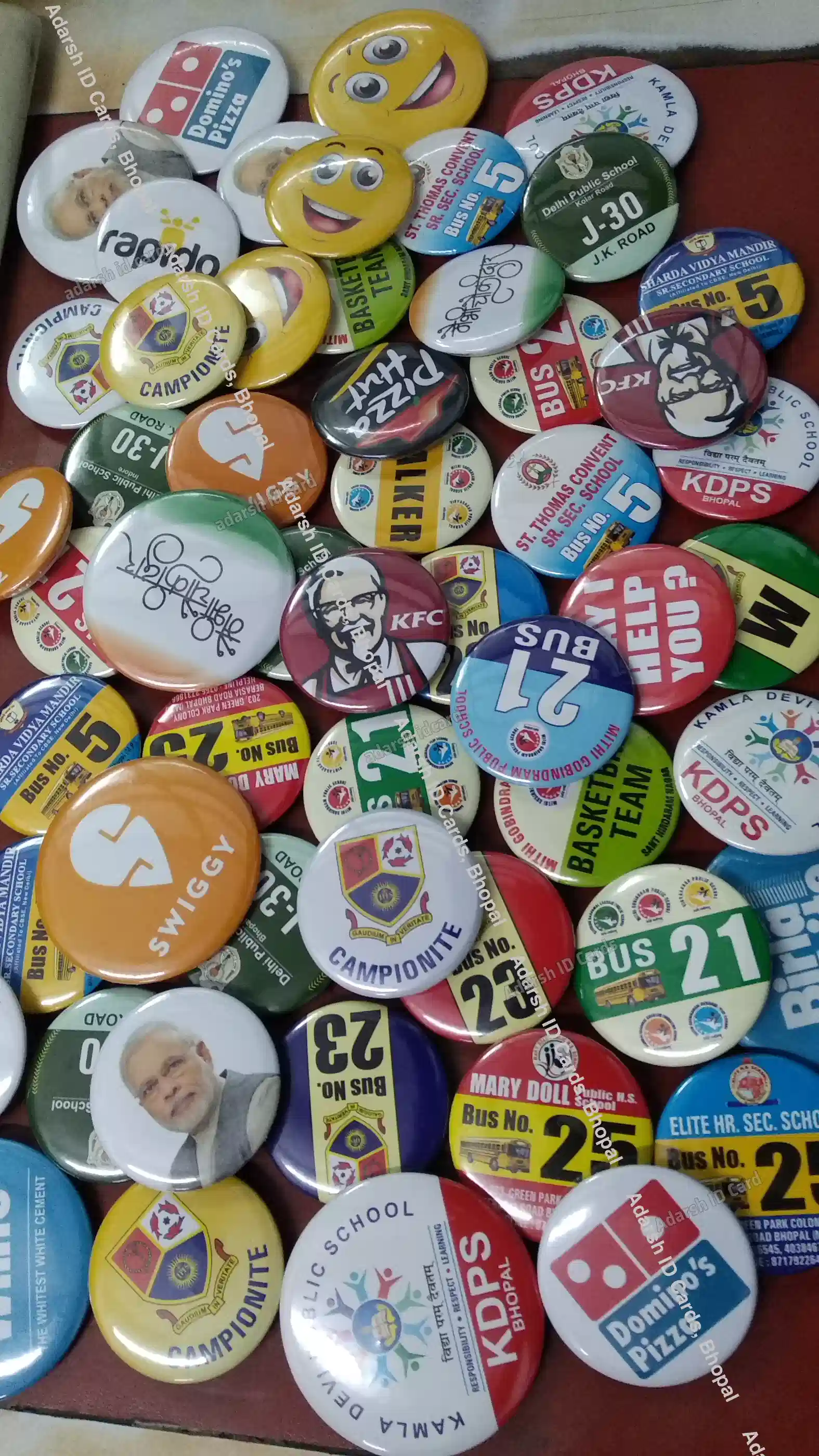 Badges 1124CE