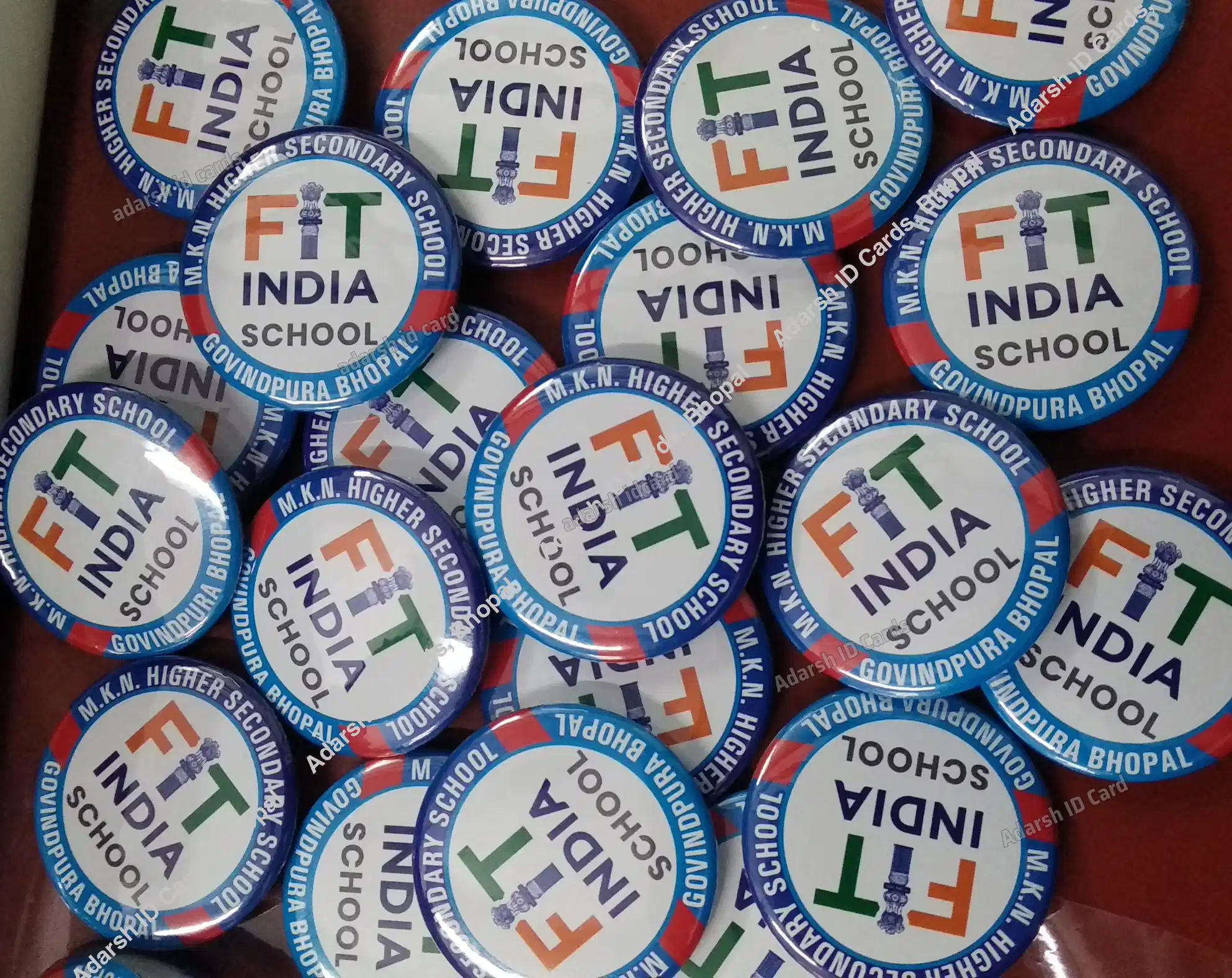 Badges 66192E